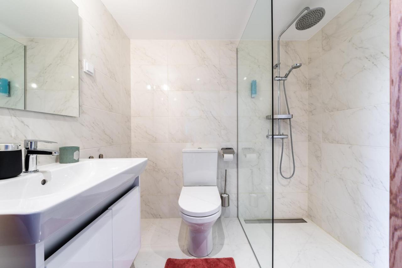Dream Stay - Modern City Centre Lofts With Self Check-In 탈린 외부 사진